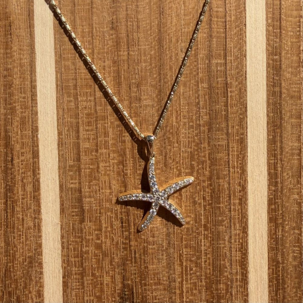 .74ctw 14ky Large Starfish Pendant