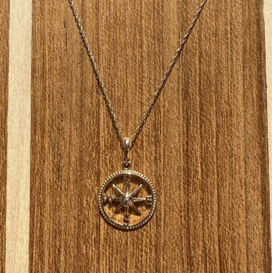 14ky Small Compass Pendant