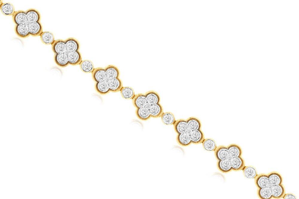 14ky 2.5ctw Diamond Clover Bracelet