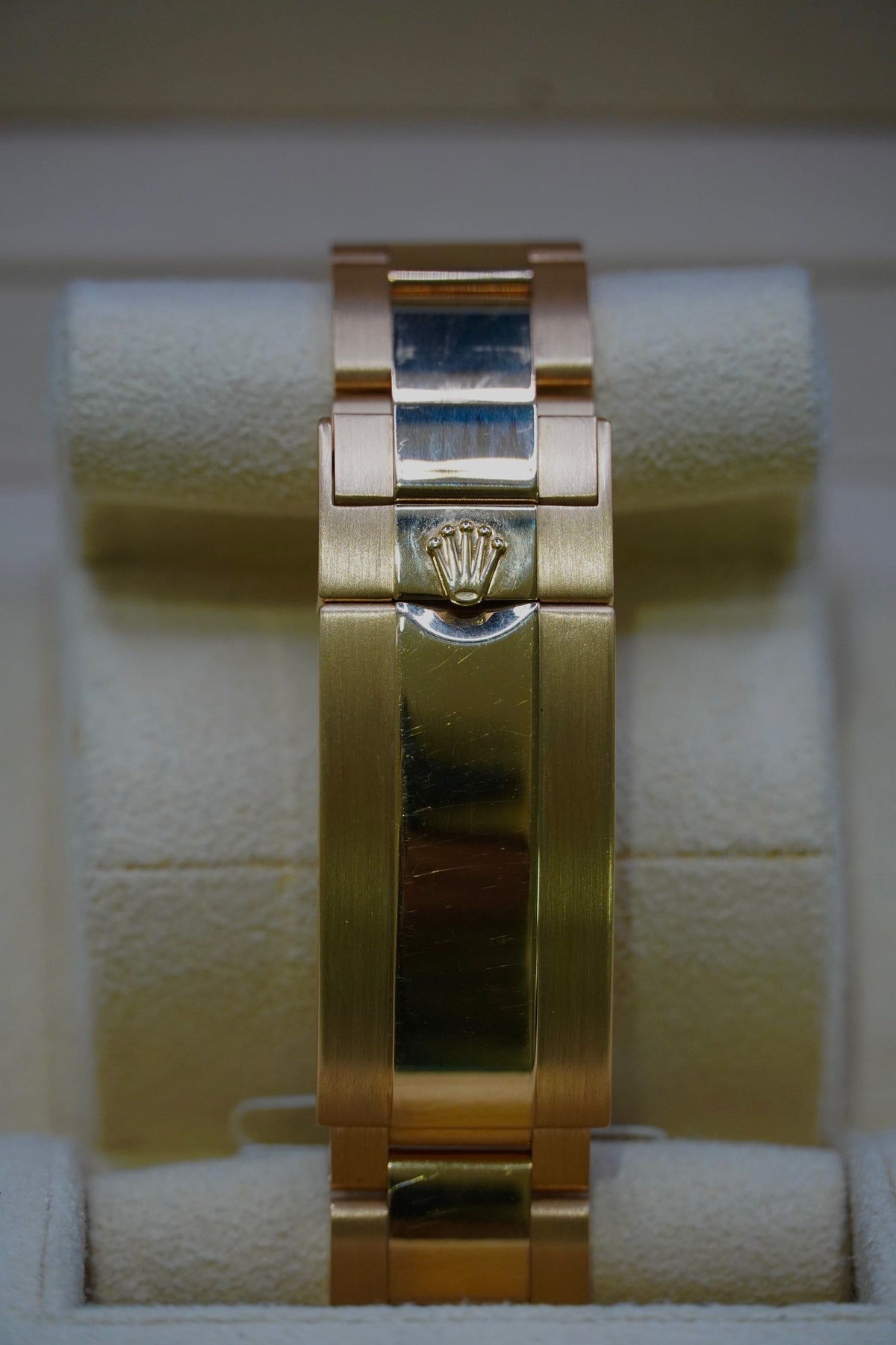 Rolex Gold Submariner (2022)