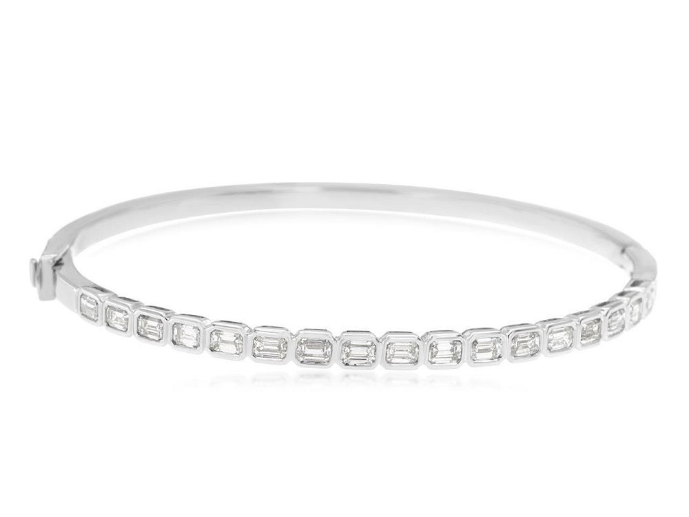 1.8 ct Diamond Bangle