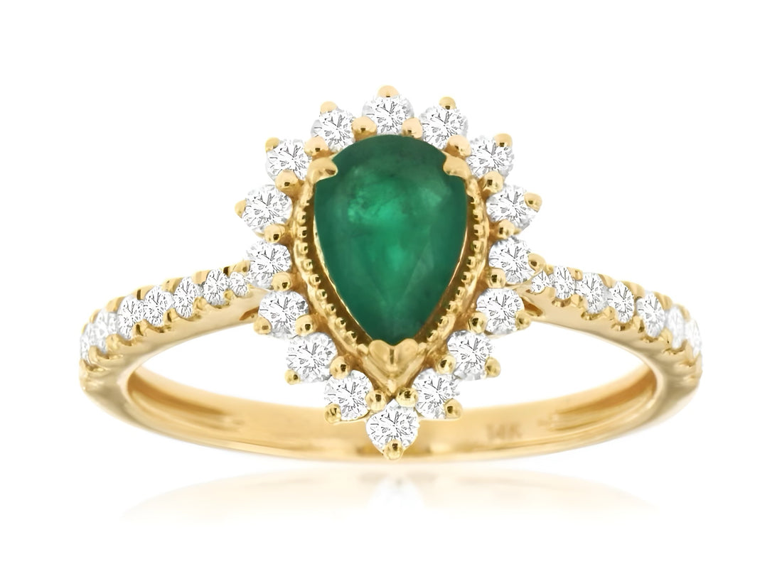 Dainty vs. Statement: Striking the Perfect Harmony in Jewelry Selection