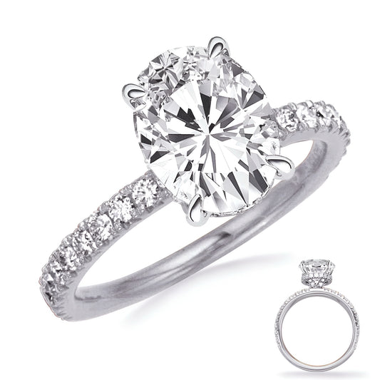 The Art of Custom Engagement Rings: Crafting Your Unique Love Story