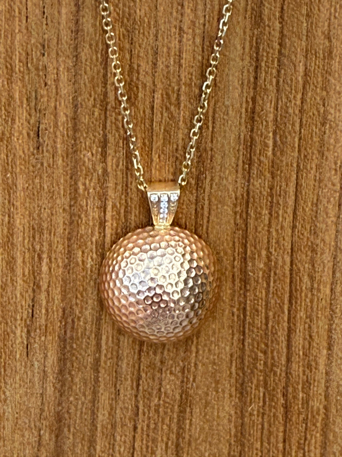 Golf Ball Pendants & Custom Gold Jewelry: Elevating Personal Style with Meaningful Design