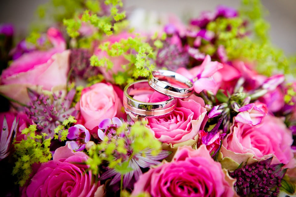 3 Ways to Find the Perfect Wedding Rings