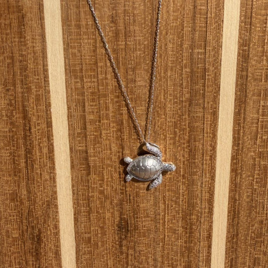 14kt .16ctw Diamond Turtle Pendant