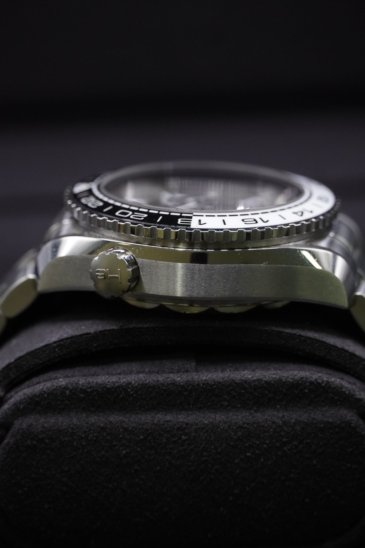 Seamaster Planet Ocean GMT