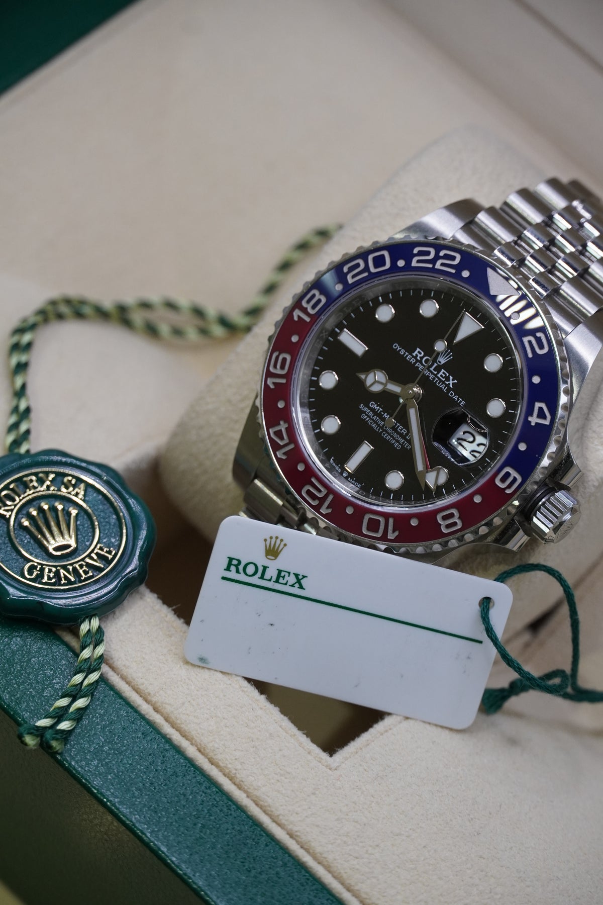 Rolex GMT-Master II "Pepsi"