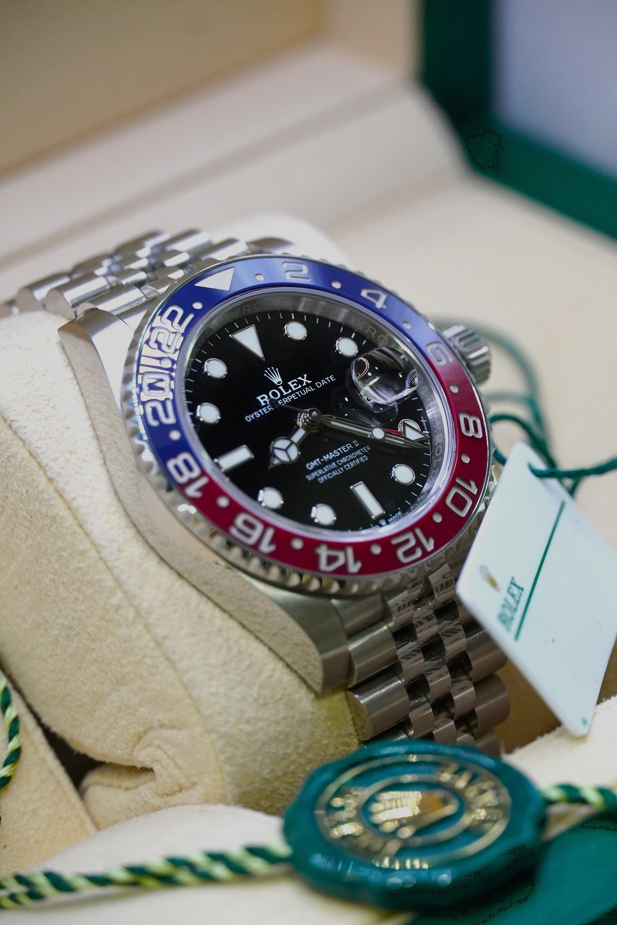 Rolex GMT-Master II "Pepsi"